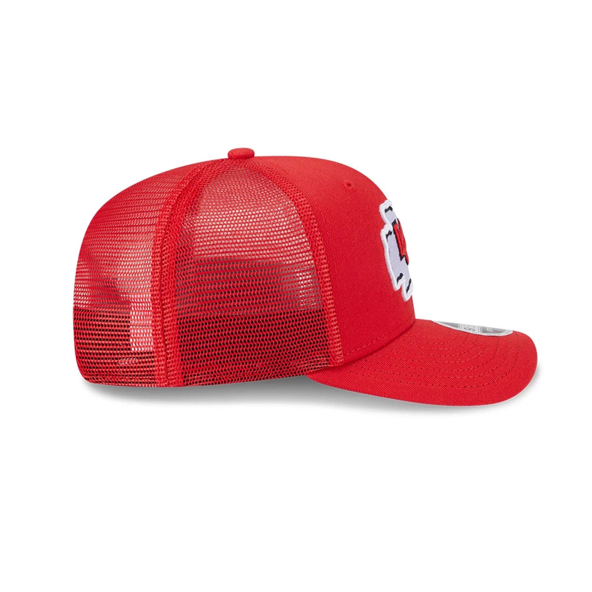 Pictured is this NFL Evergreen Kansas City Chiefs 9SEVENTY Stretch Snap cap in red. 6
