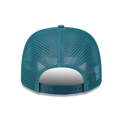 Pictured is this NFL Evergreen Philadelphia Eagles 9SEVENTY Stretch Snap cap in dark green. 5