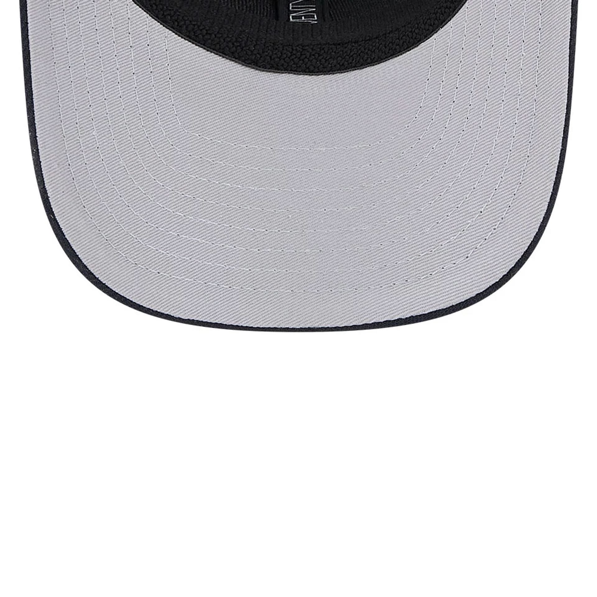 Pictured is this MLB Evergreen Houston Astros 9SEVENTY Stretch Snap cap in navy. 2