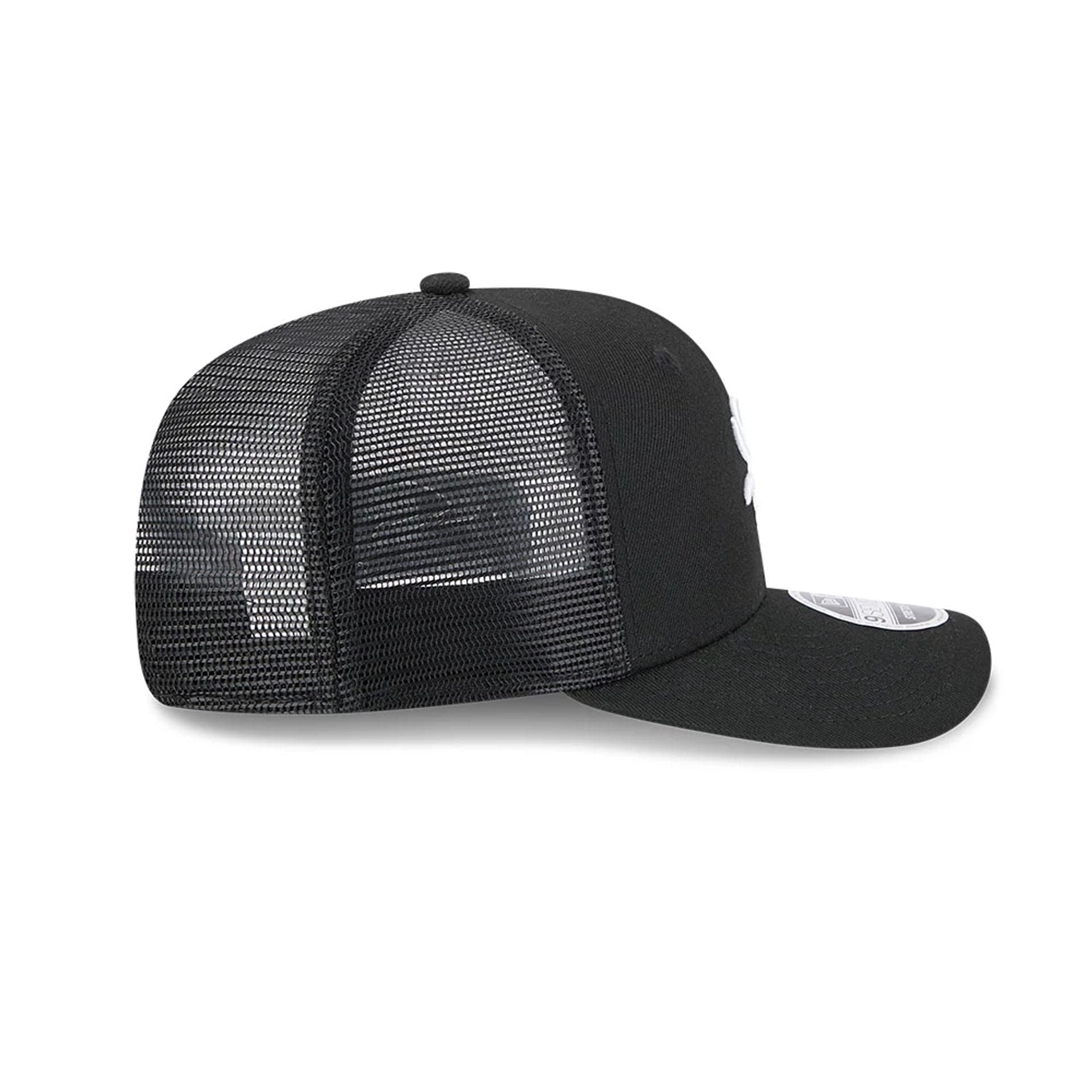 Pictured is this MLB Evergreen Chicago White Sox 9SEVENTY Stretch Snap cap in black. 6
