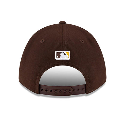 This is a San Diego Padres MLB Player Replica Dark Brown 9FORTY M-Crown Adjustable Cap 4