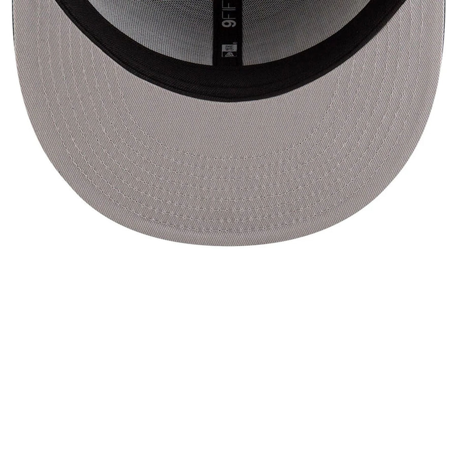 This is a Brooklyn Nets NBA Statement Black 9FIFTY Snapback Adjustable Cap 2