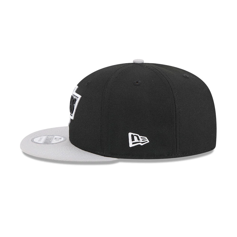 Pictured is this NHL Evergreen LA Kings 9FIFTY Snapback cap in black. 4