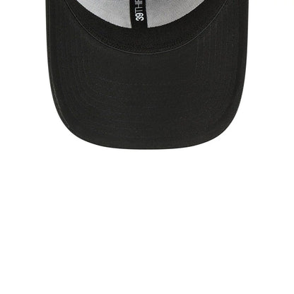 Pictured is this NHL Evergreen Neo Boston Bruins 39THIRTY Stretch Fit cap in black. 7
