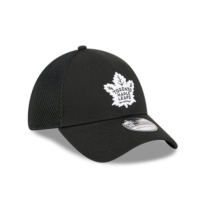 Pictured is this NHL Evergreen Neo Toronto Maple Leafs 39THIRTY Stretch Fit cap in black. 4