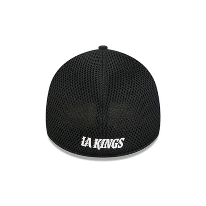 Pictured is this NHL Evergreen Neo LA Kings 39THIRTY Stretch Fit cap in black. 2