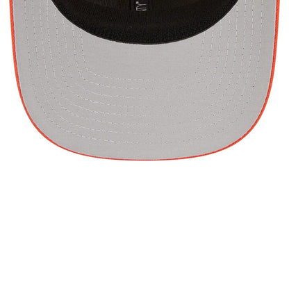 Pictured is this NHL Evergreen Anaheim Ducks 9SEVENTY Stretch Snap cap in orange. 2