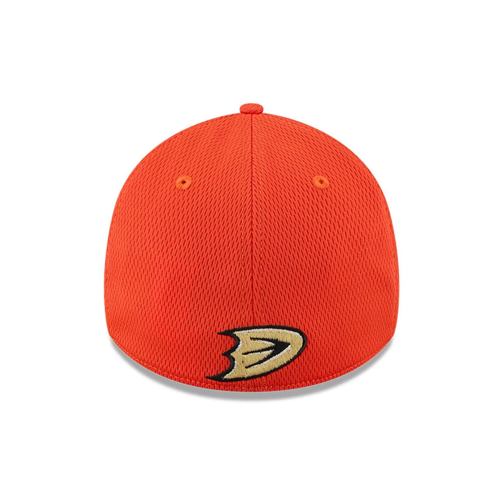 Pictured is this NHL Evergreen Anaheim Ducks 39THIRTY Stretch Fit cap in orange. 4