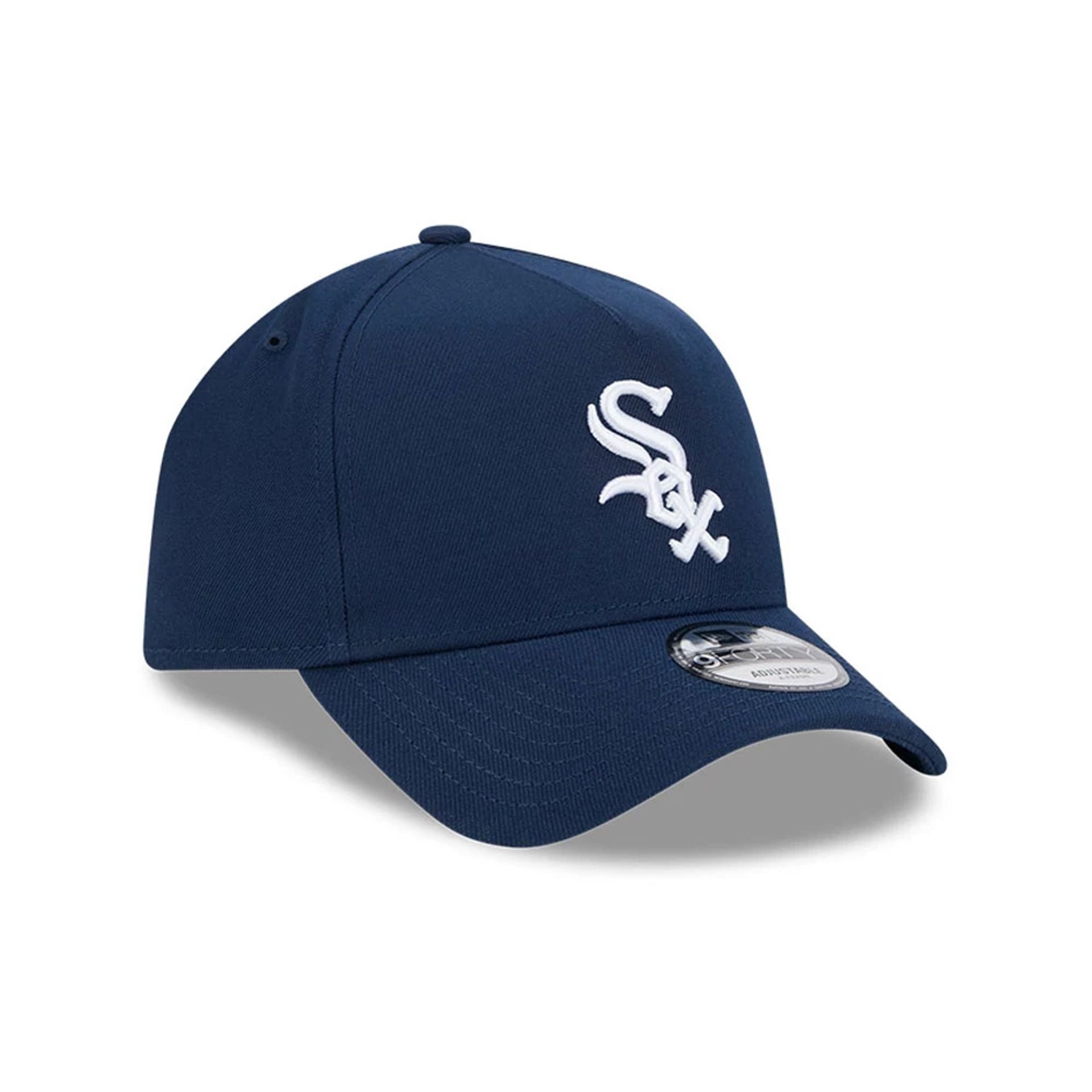 Pictured is this Repreve® MLB Oceanside Chicago White Sox 9FORTY A-Frame cap in dark blue. 3