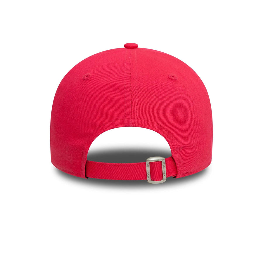 This is a Visa Cash App Racing Bulls Seasonal Bright Pink 9FORTY Adjustable Cap 4