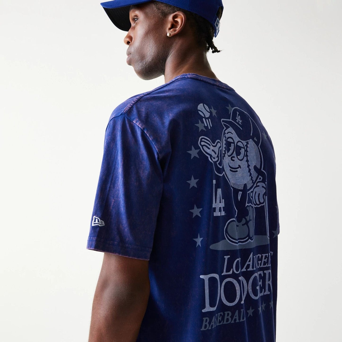 The Male model is wearing LA Dodgers MLB Character Dark Blue T-Shirt 5