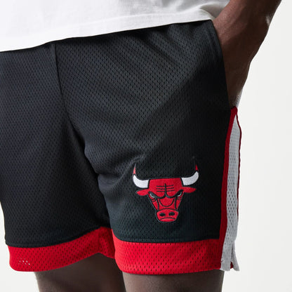 The Male model is wearing Chicago Bulls Sport Classic Black Shorts 3