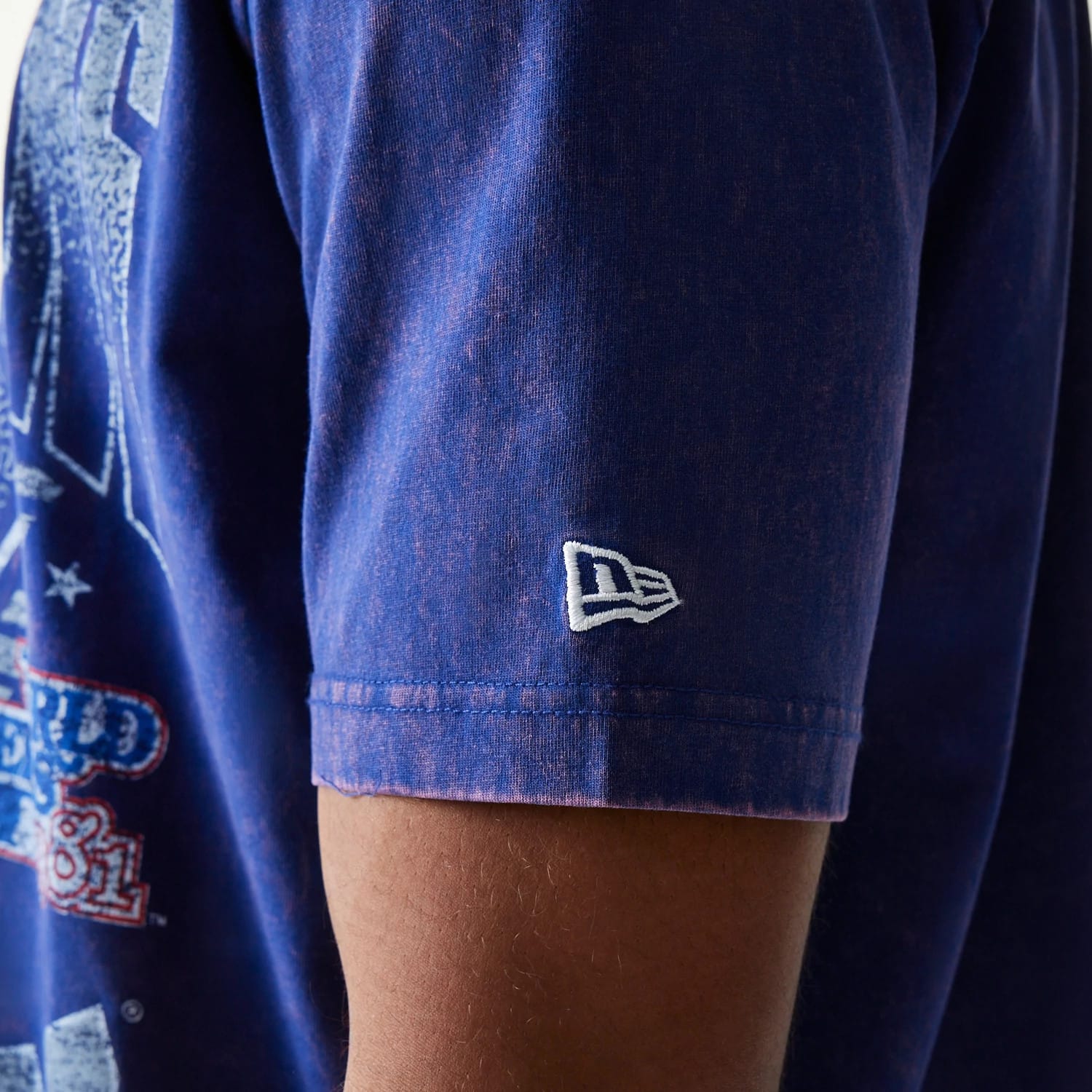 The Male model is wearing LA Dodgers Sport Classic Dark Blue T-Shirt 5