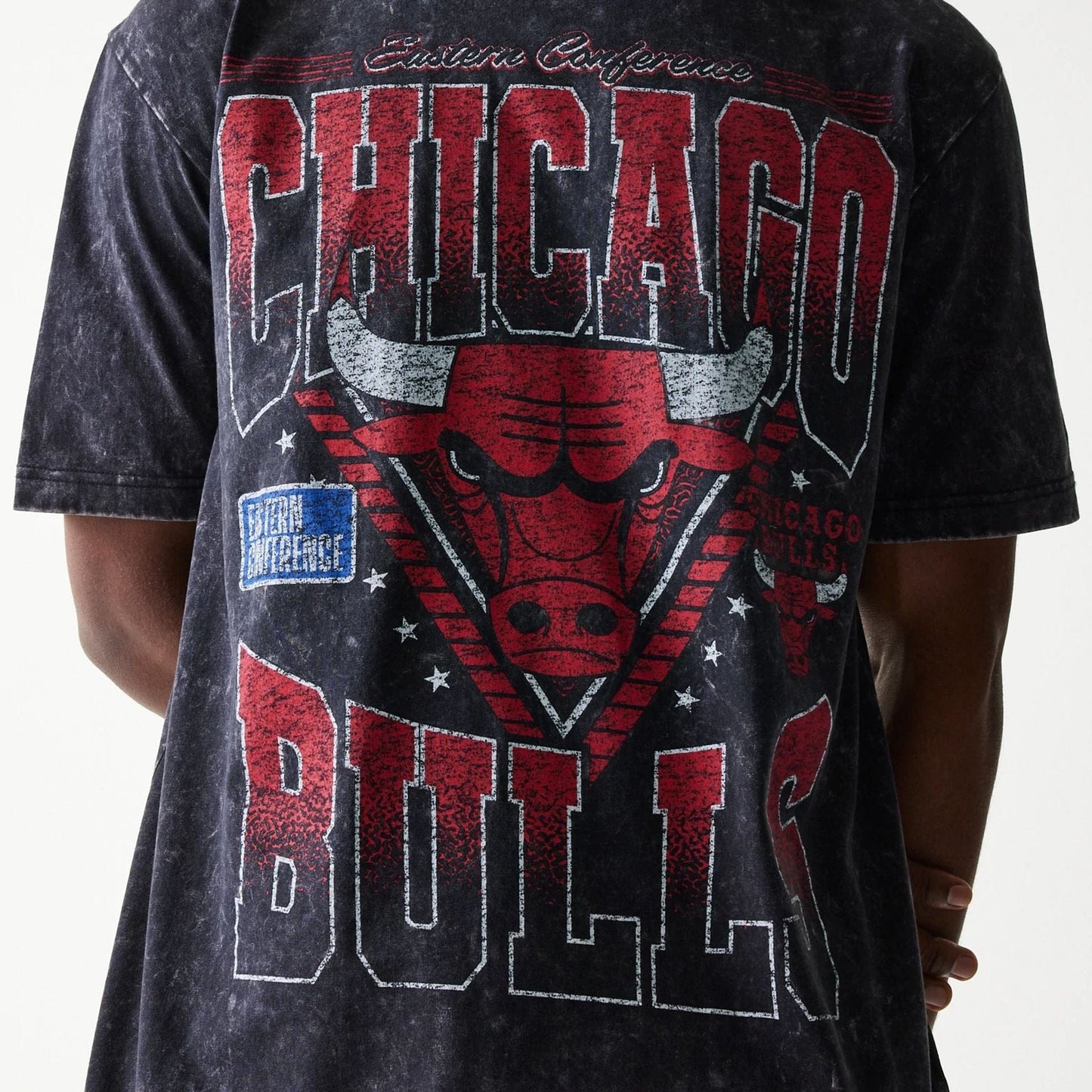The Male model is wearing Chicago Bulls Sport Classic Black T-Shirt 3