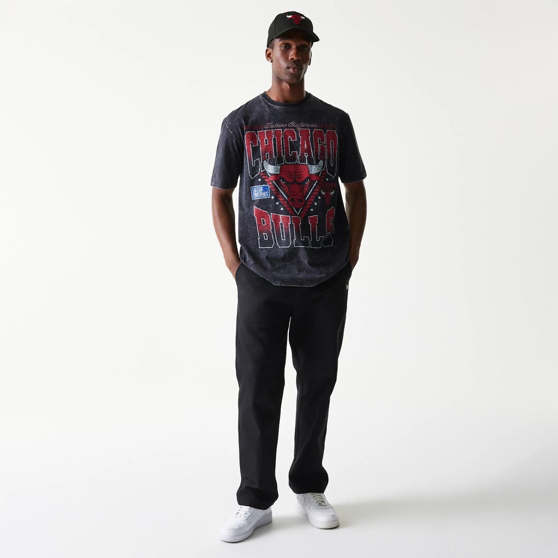 The Male model is wearing Chicago Bulls Sport Classic Black T-Shirt 7