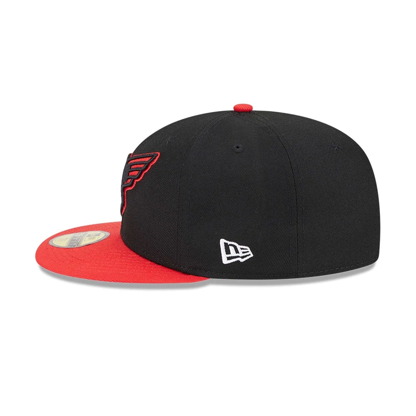 Pictured is this MLB City Connect Chicago White Sox 59FIFTY Fitted cap in black. 5