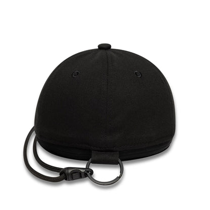 This is a New Era 59FIFTY Black Cap Pouch 5