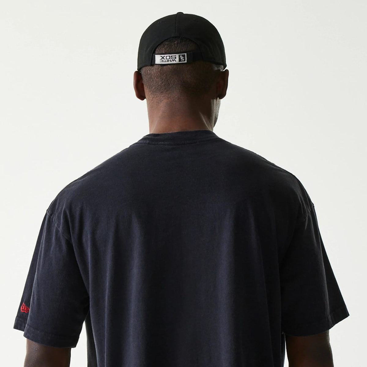 The Male model is wearing Chicago White Sox MLB City Connect G1 Black T-Shirt 6