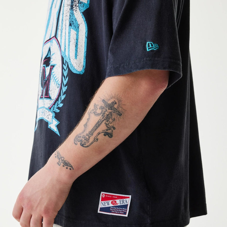 The Male model is wearing Miami Marlins MLB City Connect G1 Black T-Shirt 4