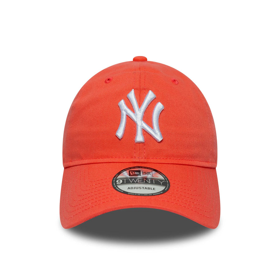 This is a New York Yankees MLB League Essential Pink 9TWENTY Adjustable Cap 2