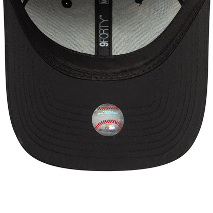 This is a New York Yankees Recycled Black 9FORTY Adjustable Cap 5