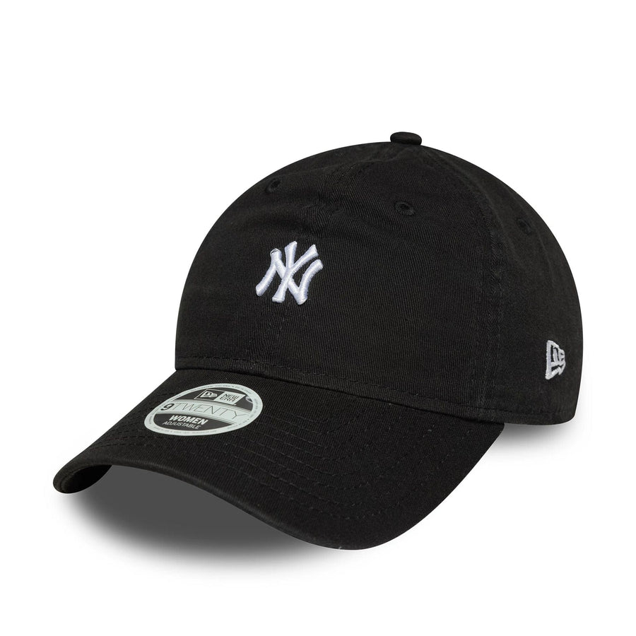 This is a New York Yankees Womens MLB Mini Washed Black 9TWENTY Adjustable Cap 1