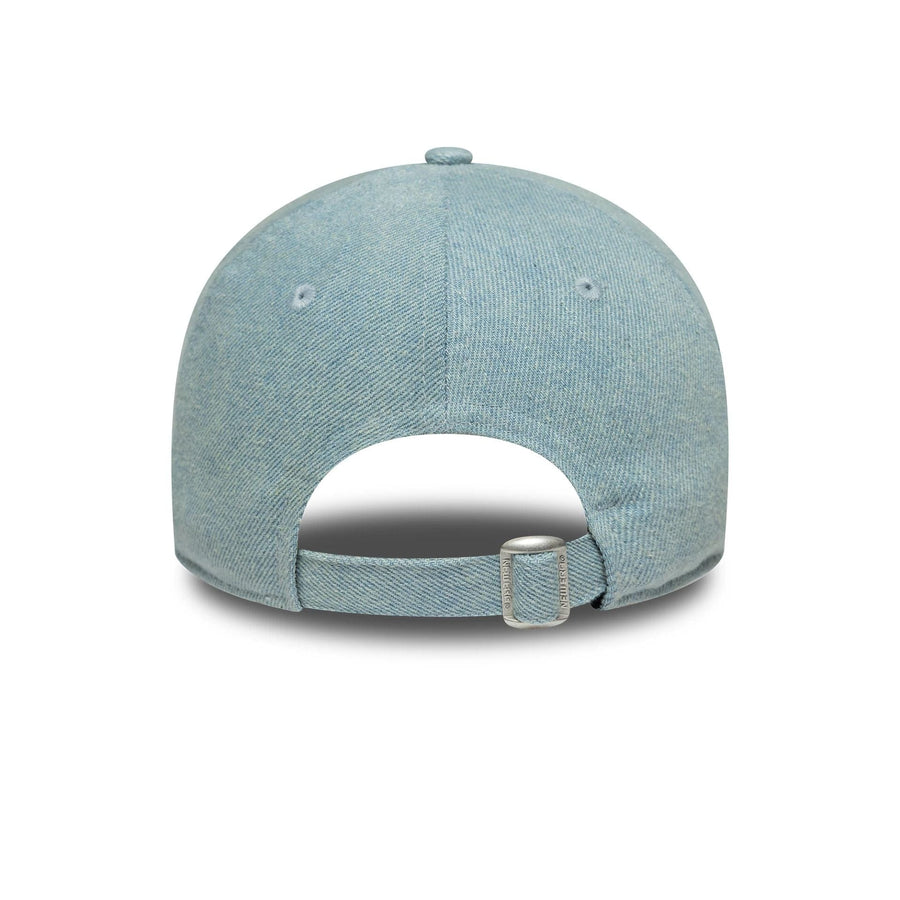 This is a LA Dodgers Womens MLB Denim Pastel Blue 9TWENTY Adjustable Cap 4