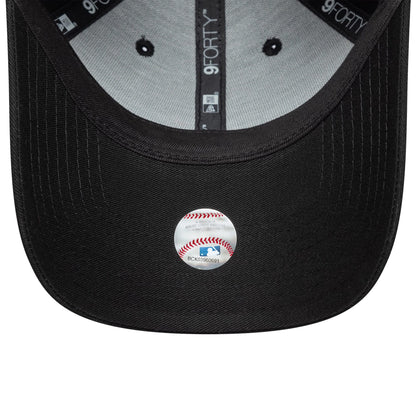 Pictured is this Womens MLB Floral Infill LA Dodgers 9FORTY cap in black. 5