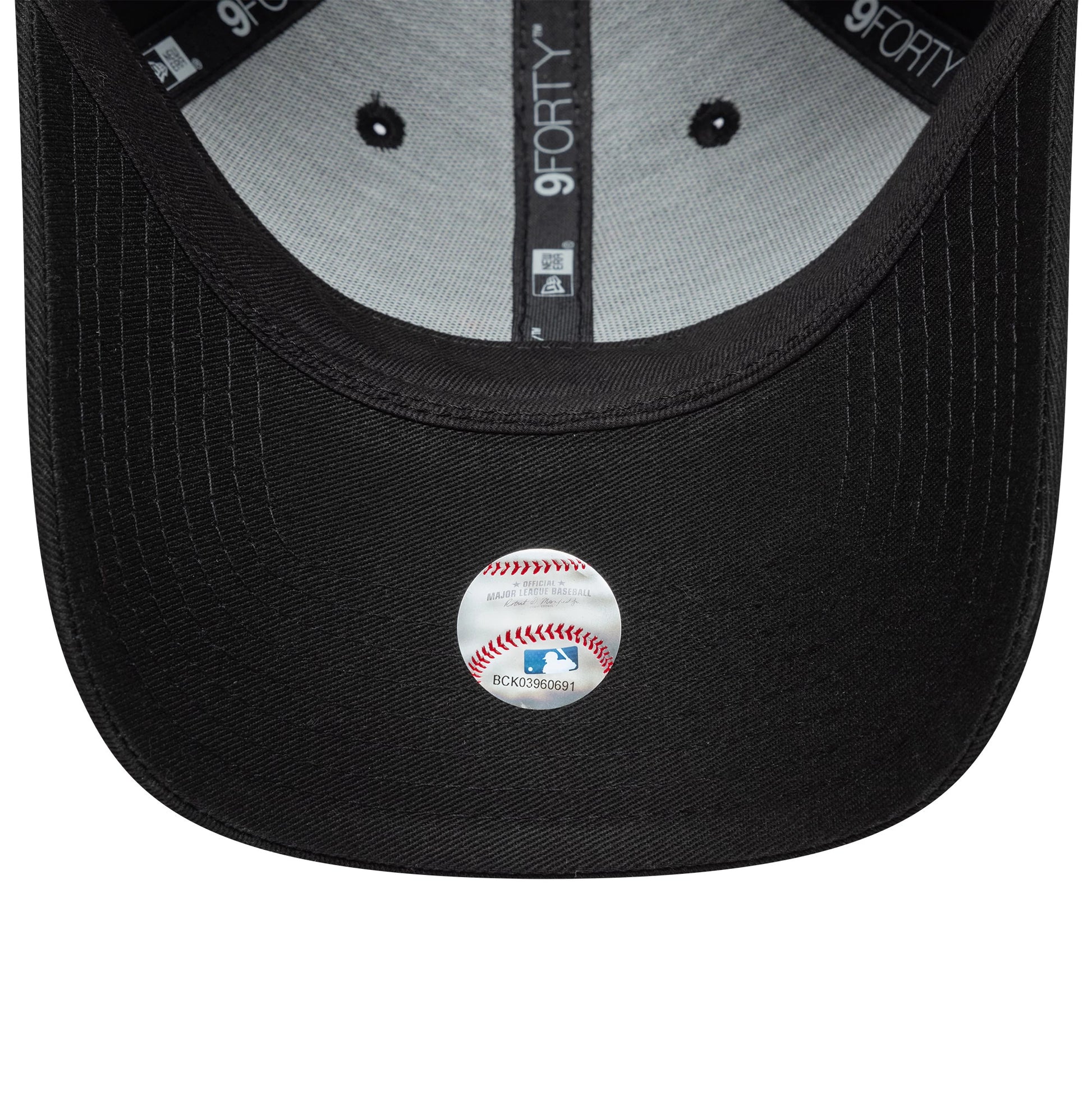 Pictured is this Womens MLB Floral Infill LA Dodgers 9FORTY cap in black. 5