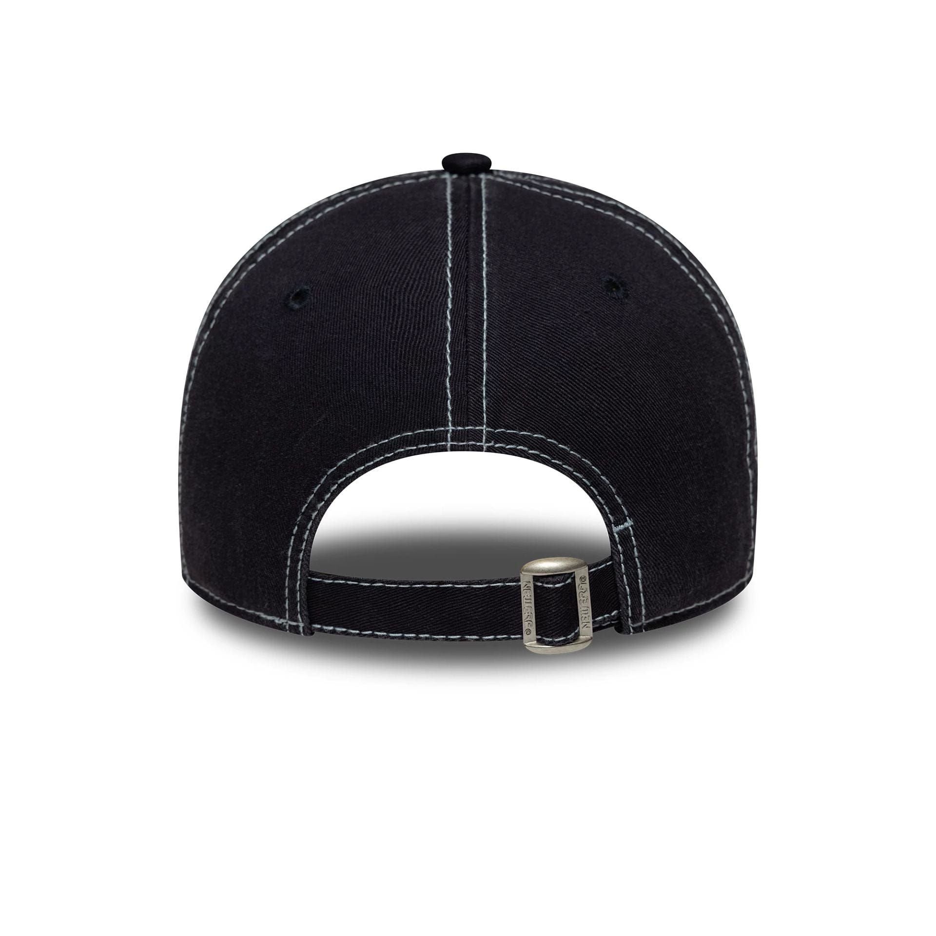 This is a New York Yankees Womens MLB Contrast Stitch Navy 9TWENTY Adjustable Cap 4