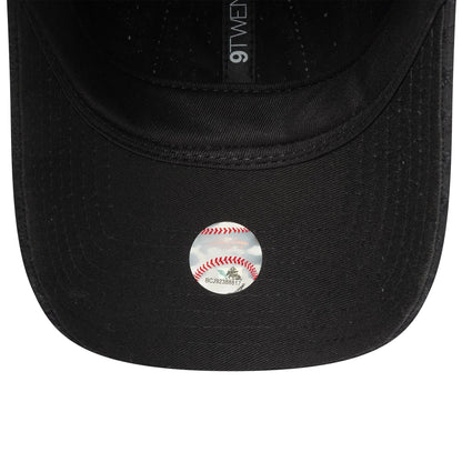 This is a New York Yankees Womens MLB Broderie Black 9TWENTY Adjustable Cap 5