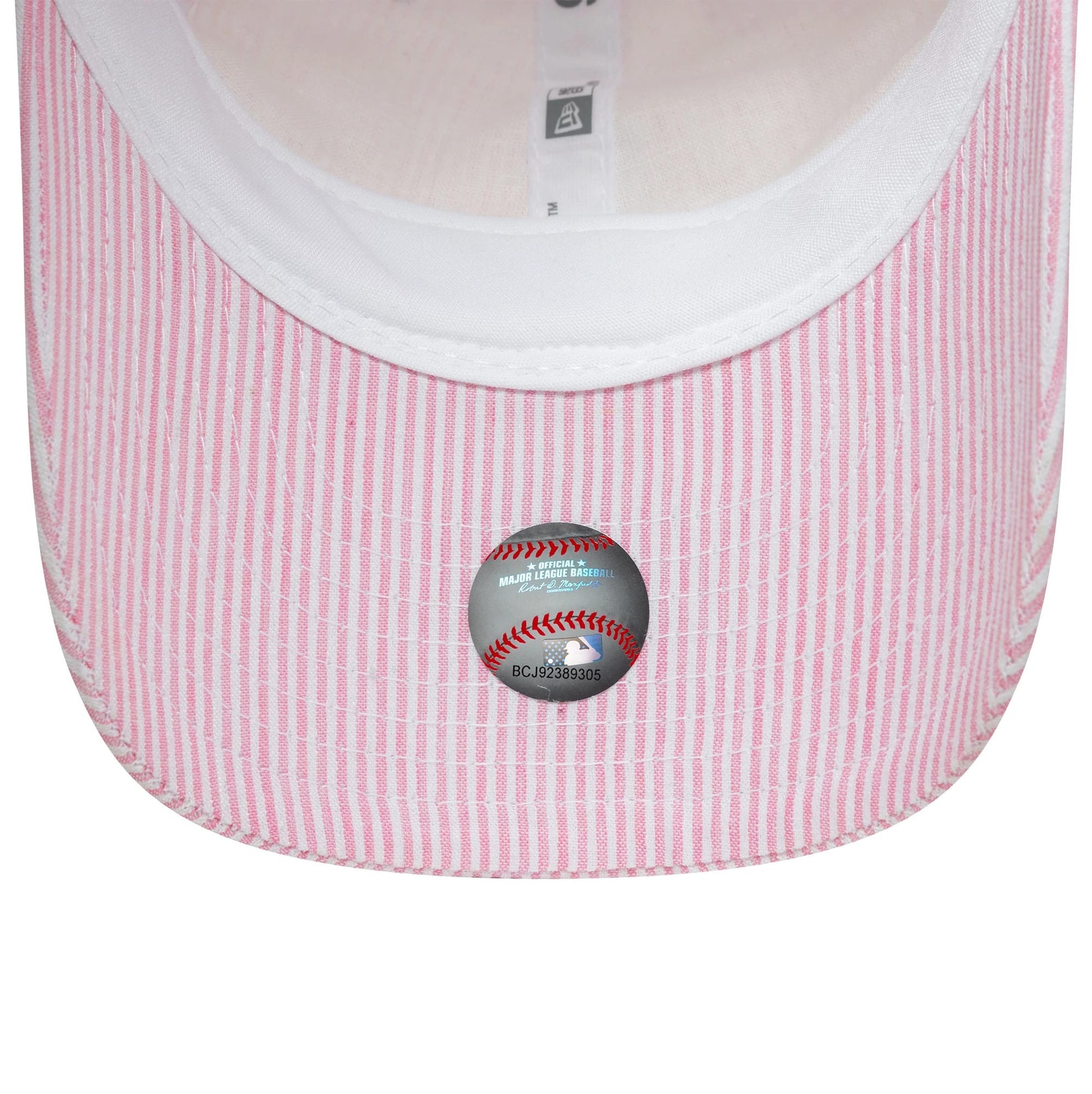 Pictured is this Youth MLB Seersucker LA Dodgers 9TWENTY cap in pastel pink. 5