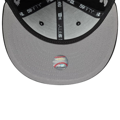 This is a New York Yankees MLB Mythical Black 59FIFTY Fitted Cap 7