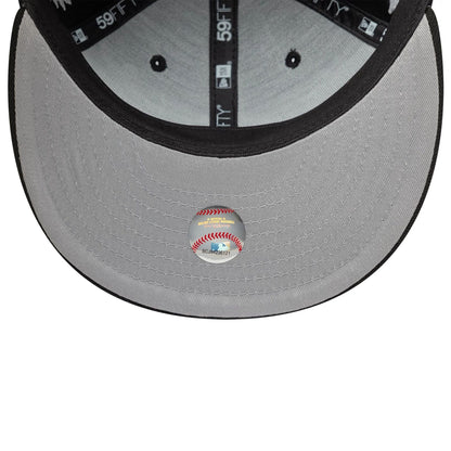 This is a New York Yankees MLB Mythical Black 59FIFTY FItted Cap 7
