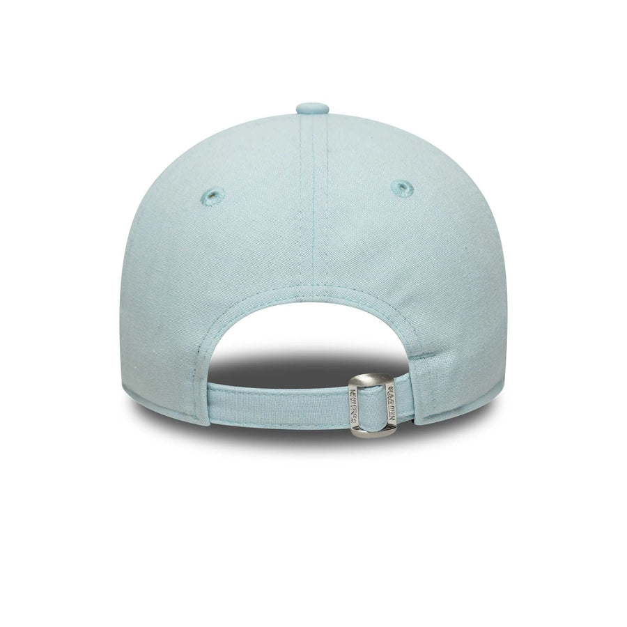 This is a LA Dodgers MLB Linen Pastel Blue 9TWENTY Adjustable Cap 4