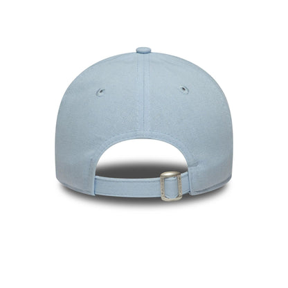 This is a New York Yankees Womens MLB Linen Pastel Blue 9TWENTY Adjustable Cap 4