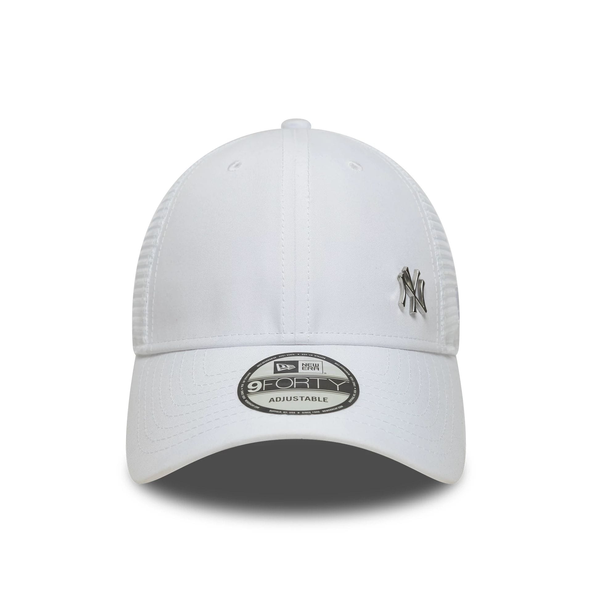 This is a New York Yankees MLB Flawless White 9FORTY Adjustable Cap 2