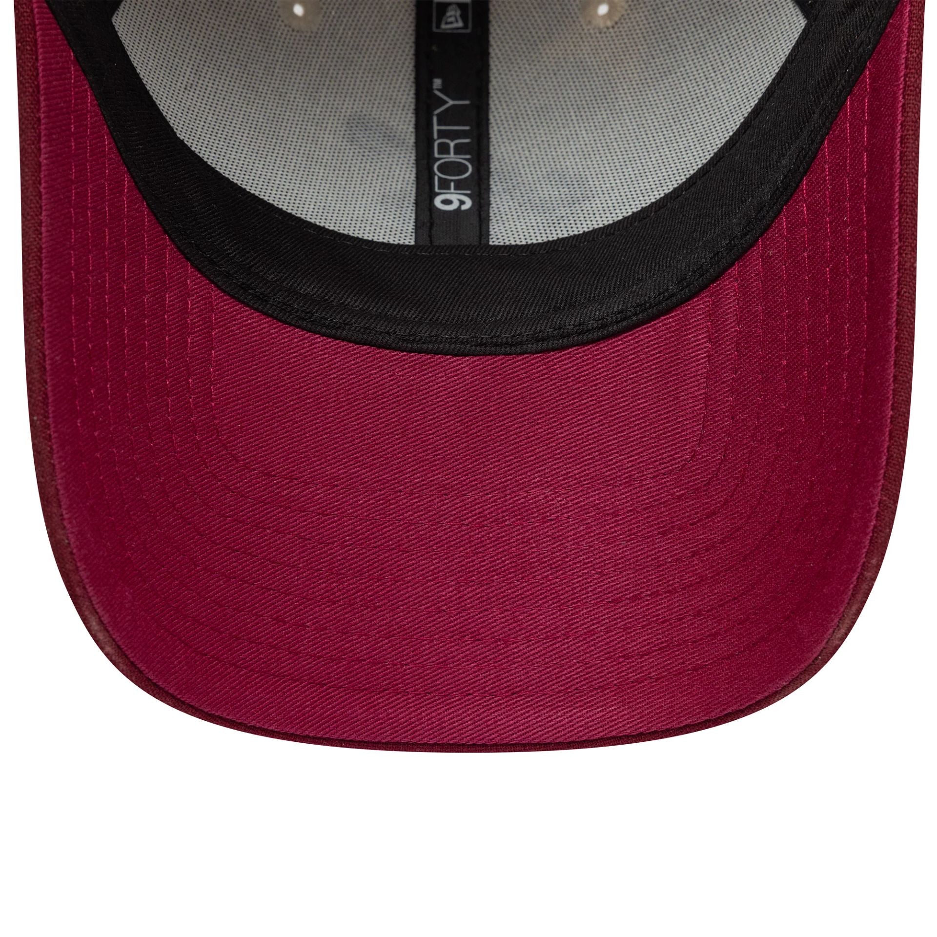 This is a New Era Linen Cream 9FORTY Adjustable Cap 5