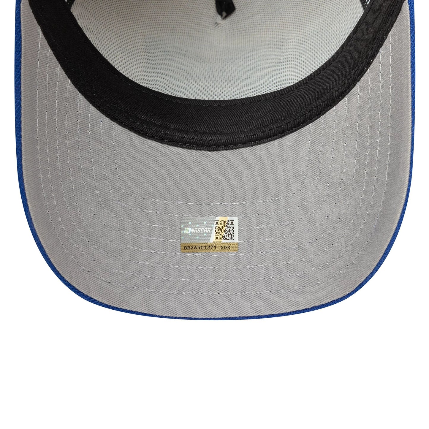 This is a Nascar Classics Flag White 9FORTY E-Frame Adjustable Cap 6