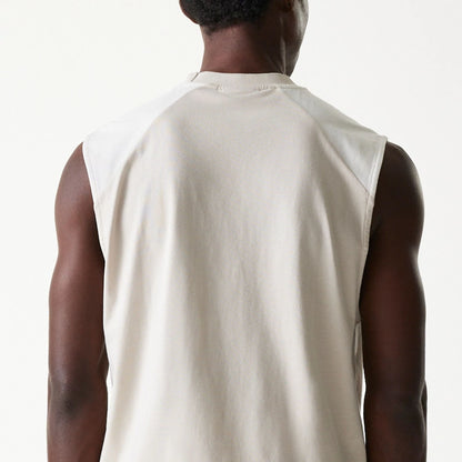 The Male model is wearing New York Yankees MLB Cream Sleeveless T-Shirt 7