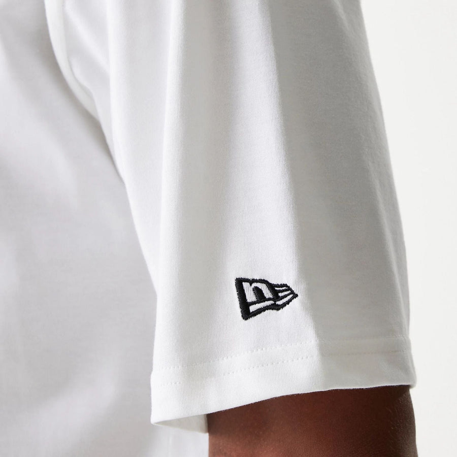 The Male model is wearing LA Lakers NBA Palm Tree White Oversized T-Shirt 6