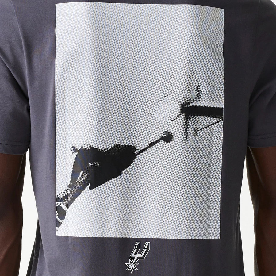 The Male model is wearing San Antonio Spurs NBA Court Graphic Dark Grey T-Shirt 4