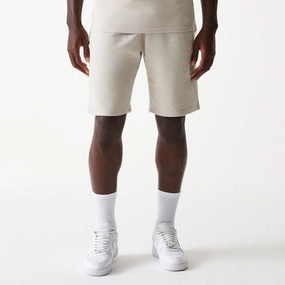The Male model is wearing New York Yankees MLB Raglan Cream Shorts 1