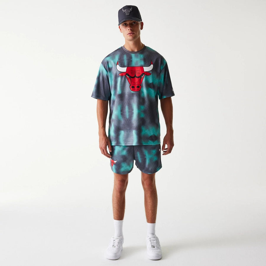 The Male model is wearing Chicago Bulls NBA All Over Print Green Shorts 8