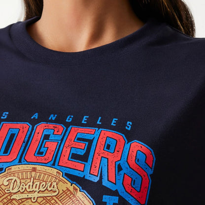 The Male model is wearing LA Dodgers MLB World Series Navy Oversized T-Shirt 6