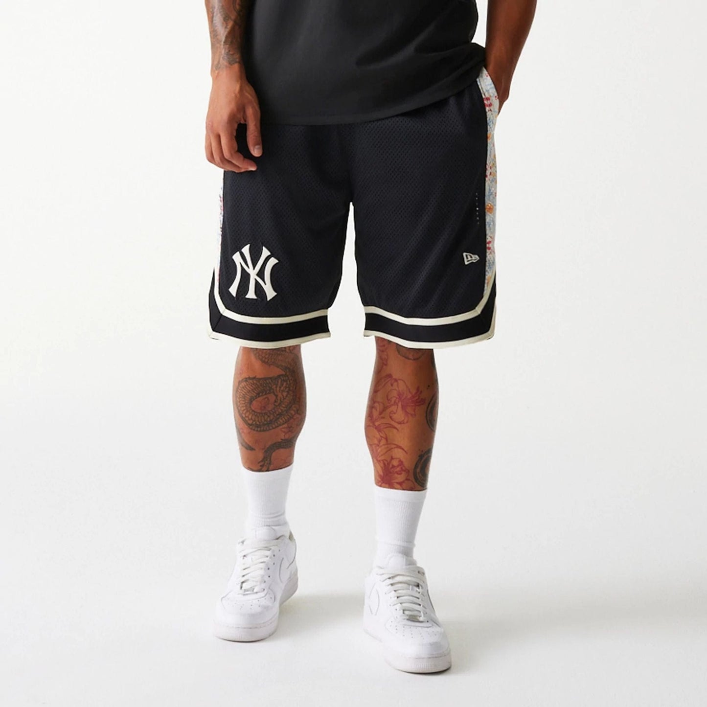 The Male model is wearing New York Yankees MLB Infill Black Mesh Shorts 3
