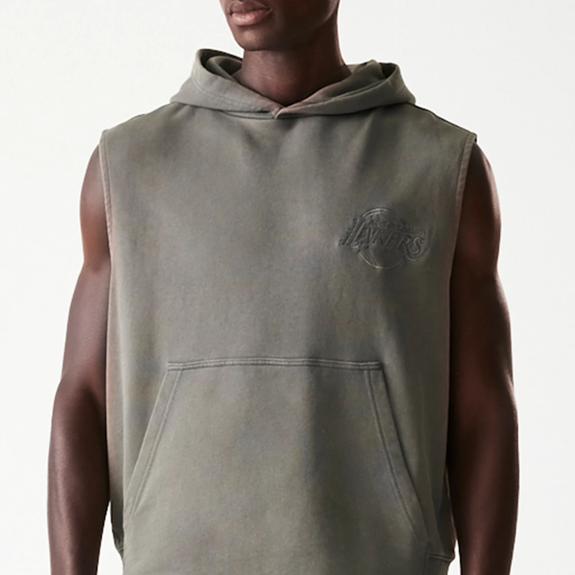 The Male model is wearing LA Lakers NBA Washed Grey Sleeveless Hoodie 3