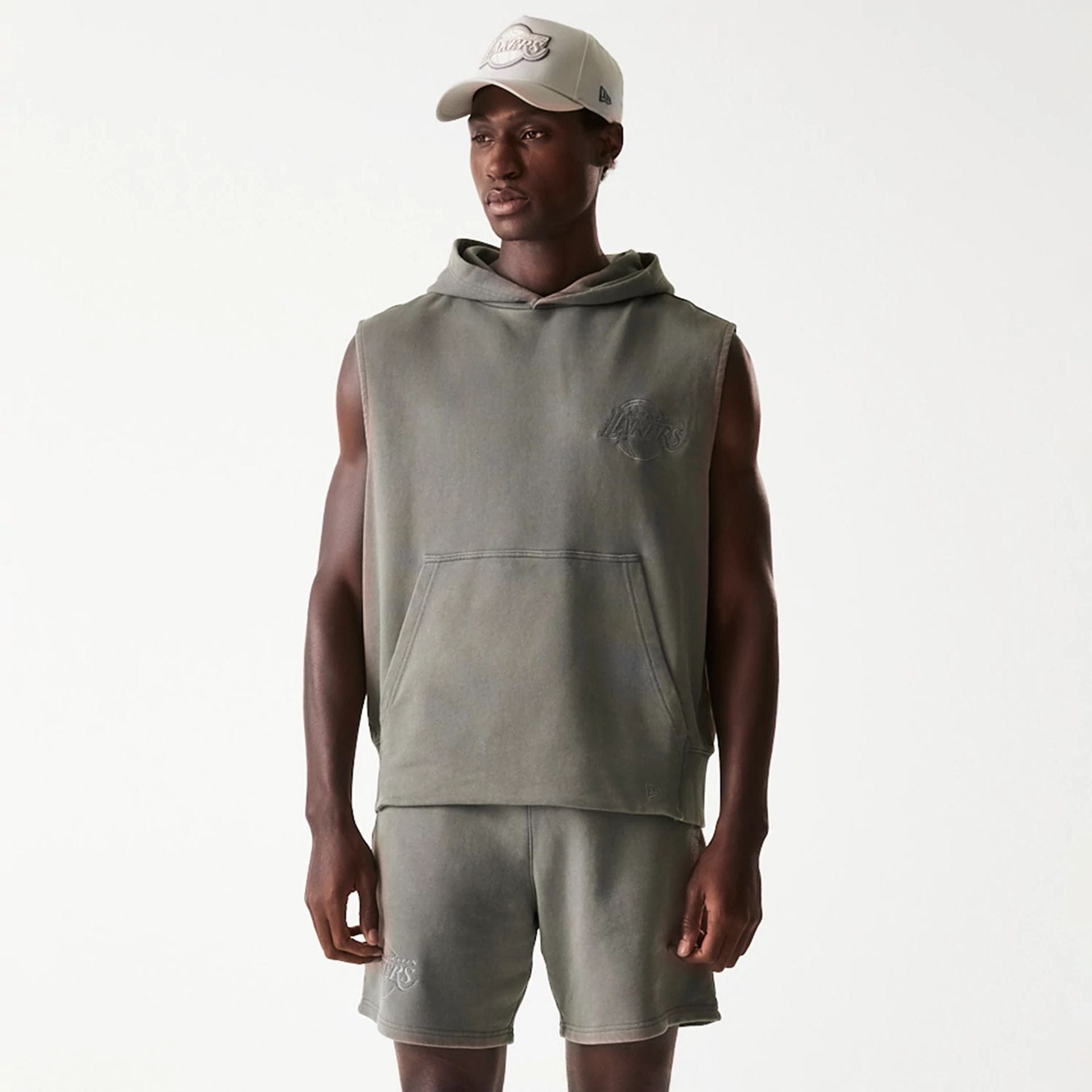 The Male model is wearing LA Lakers NBA Washed Grey Sleeveless Hoodie 1
