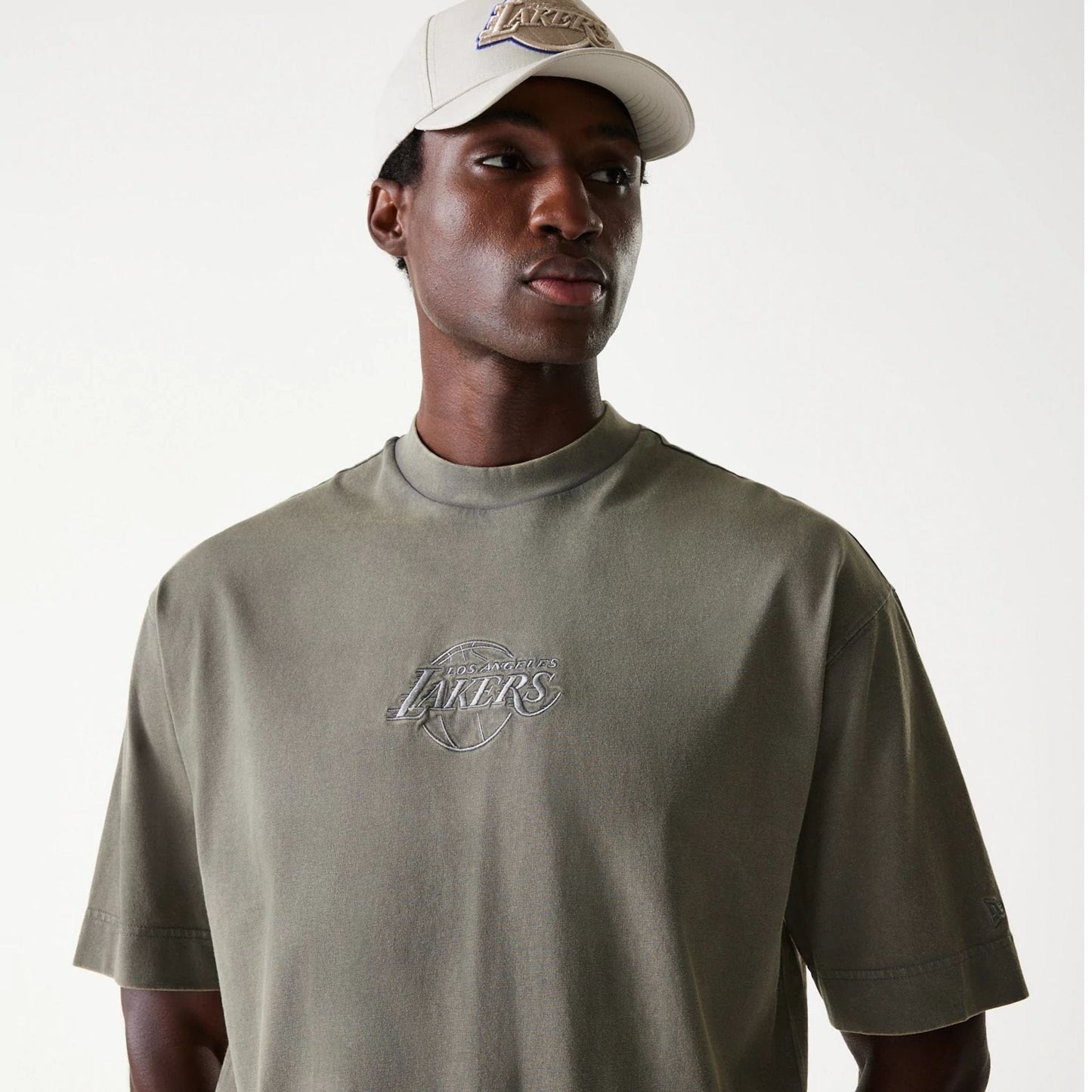 The Male model is wearing LA Lakers NBA Washed Grey Box T-Shirt 6