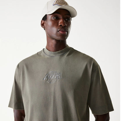 The Male model is wearing LA Lakers NBA Washed Grey Box T-Shirt 6